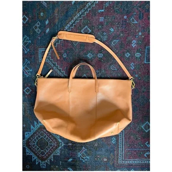 Madewell "The Transport Weekender" Travel Bag | English Saddle Brown Leather - Picture 2 of 13